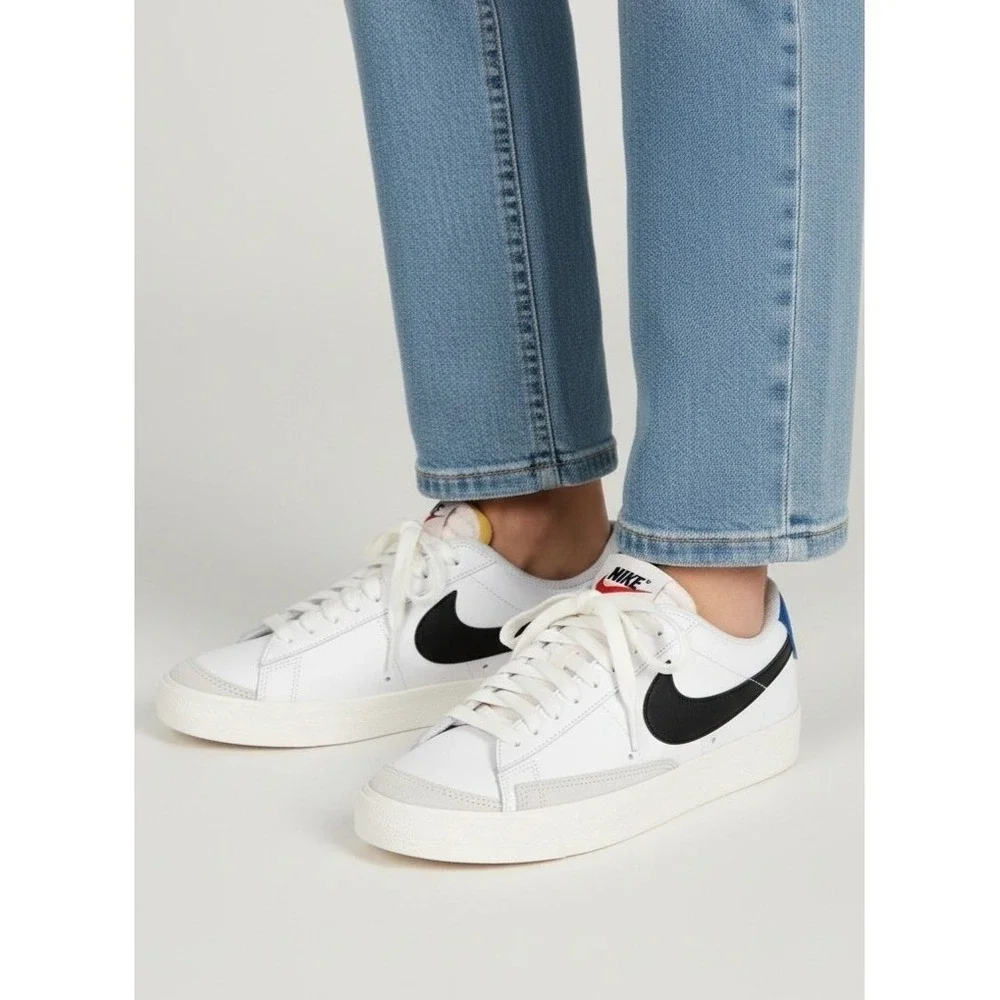 Nike Blazer Low '77 GS White Black Blue Youth Boys Size 5Y Sneakers DA4074-111
